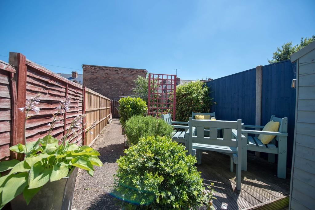 2 bedroom terraced house for sale in Carnarvon Street, Netherfield