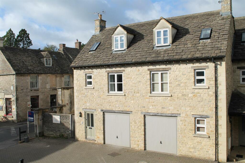 1 bedroom detached house for rent in 1 Trap House Court, Minchinhampton