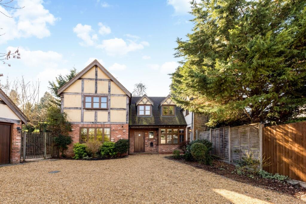 Main image of property: Stratford Road, Loxley, CV35