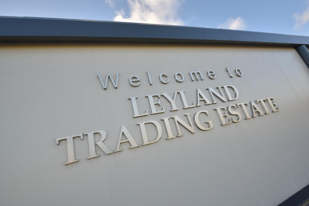 Storage facility to lease in Storage Units, Leyland Trading Estate