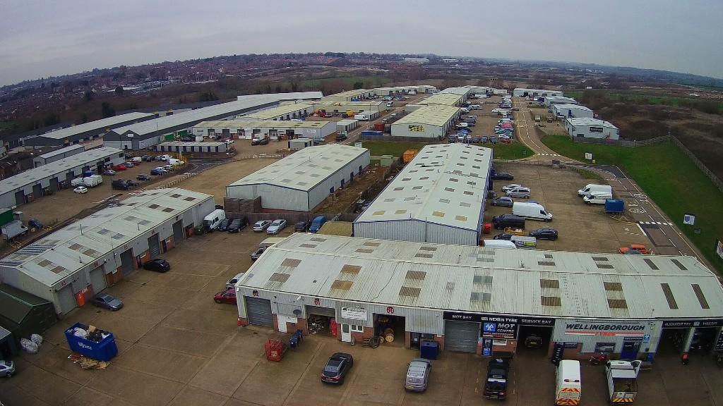 Storage facility to lease in Storage Units, Leyland Trading Estate