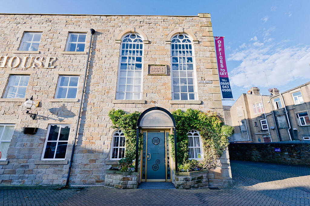 Additional property image - BIZ HUB BURNLEY CENTRAL, LODGE HOUSE, COW LANE, BURNLEY, LANCASHIRE, BB11 1NN