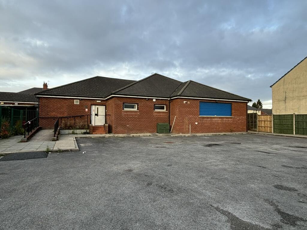 Main image of property: 143 Alder Street, Newton-Le-Willows, Merseyside, WA12 8HR