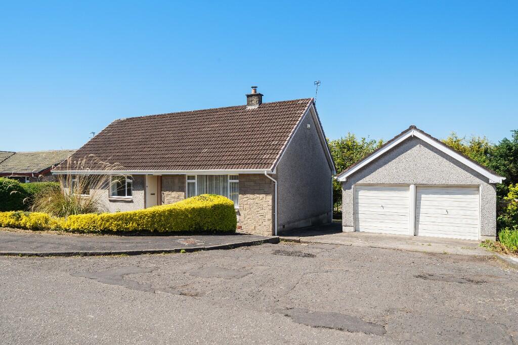 Main image of property: Broom Gardens, Lenzie, Glasgow, G66