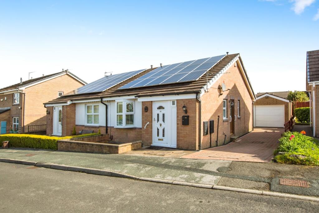 Main image of property: Ogden View Close, Halifax, West Yorkshire, HX2