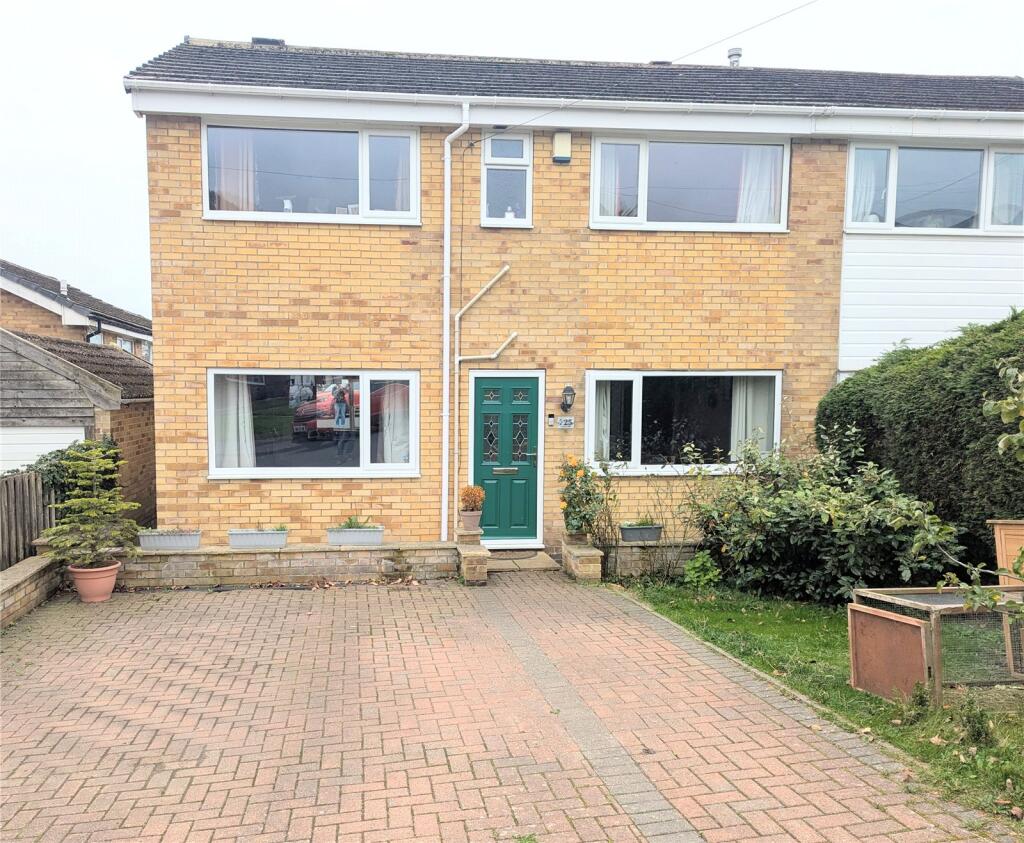 Main image of property: Round Hill, Halifax, West Yorkshire, HX2