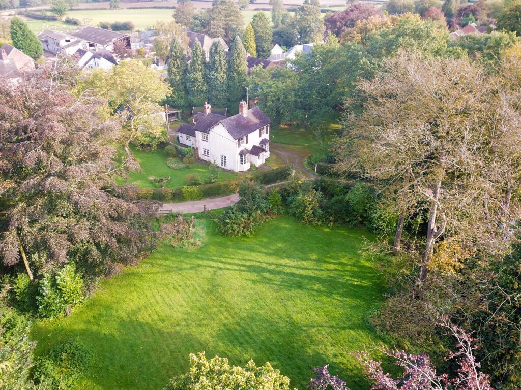 3 bedroom detached house for sale in Adderley Place, Barlaston, Stoke