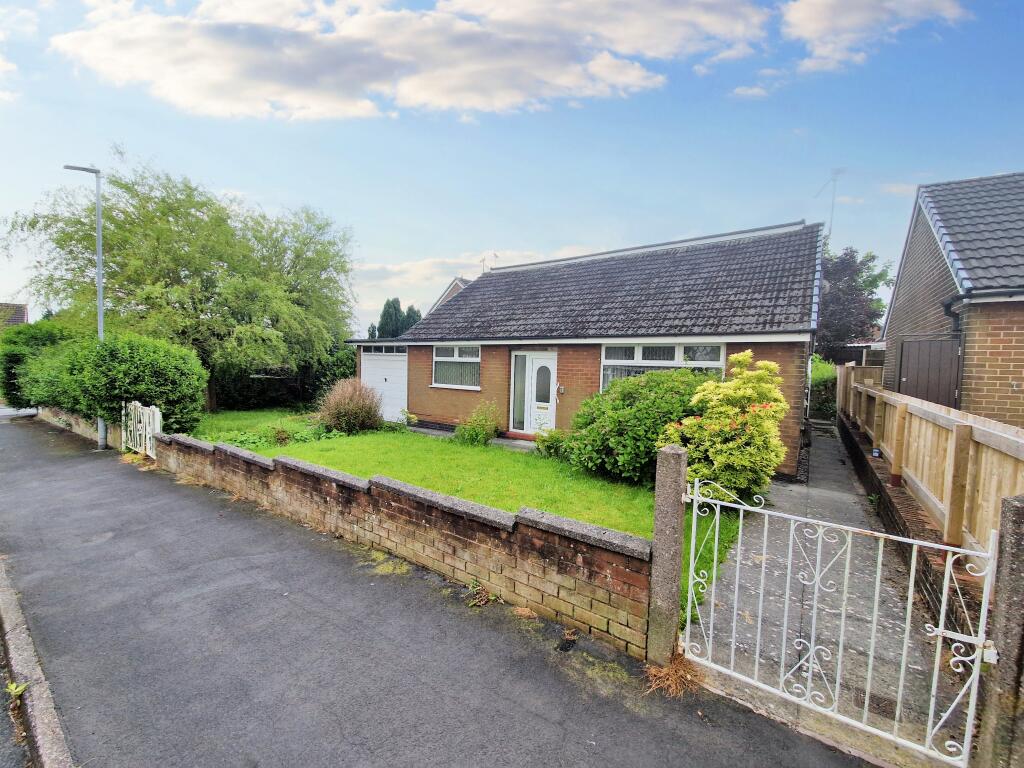 4 bedroom detached bungalow for sale in Axon Crescent, Weston Coyney