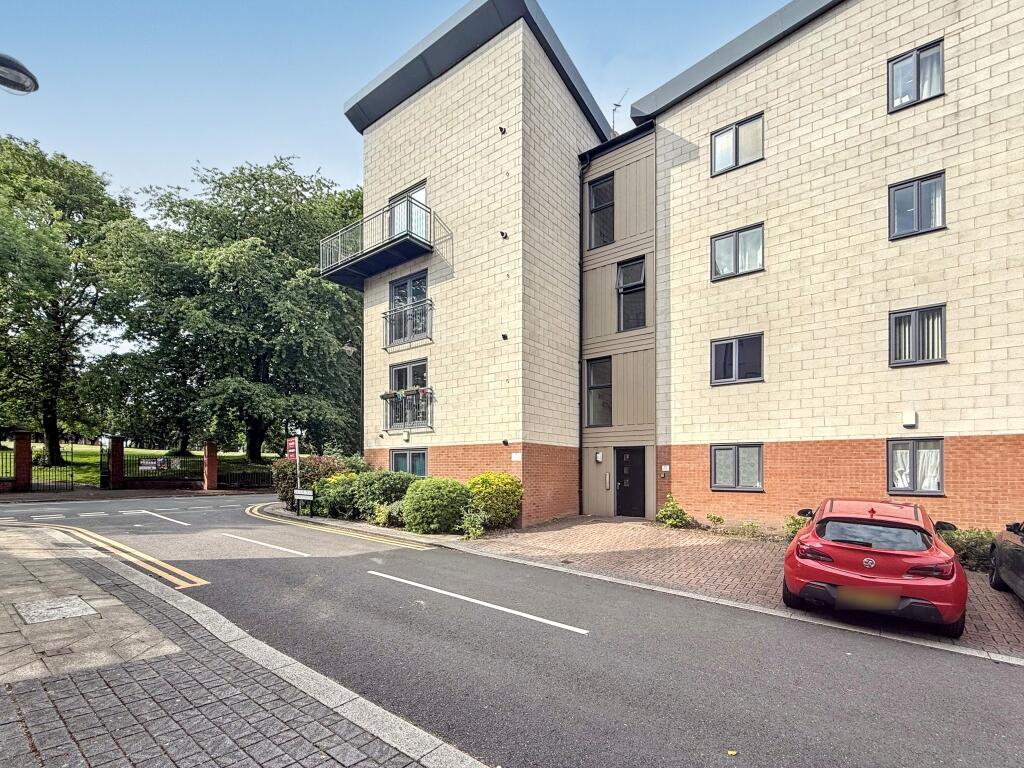 Main image of property: Caldon Quay, Hanley, Stoke-on-Trent, ST1