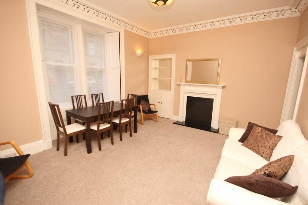 2 bedroom flat for rent in Livingstone Place, EH9