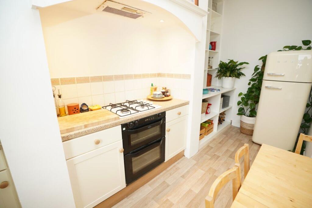 Additional property image - Perth Road, Dundee
