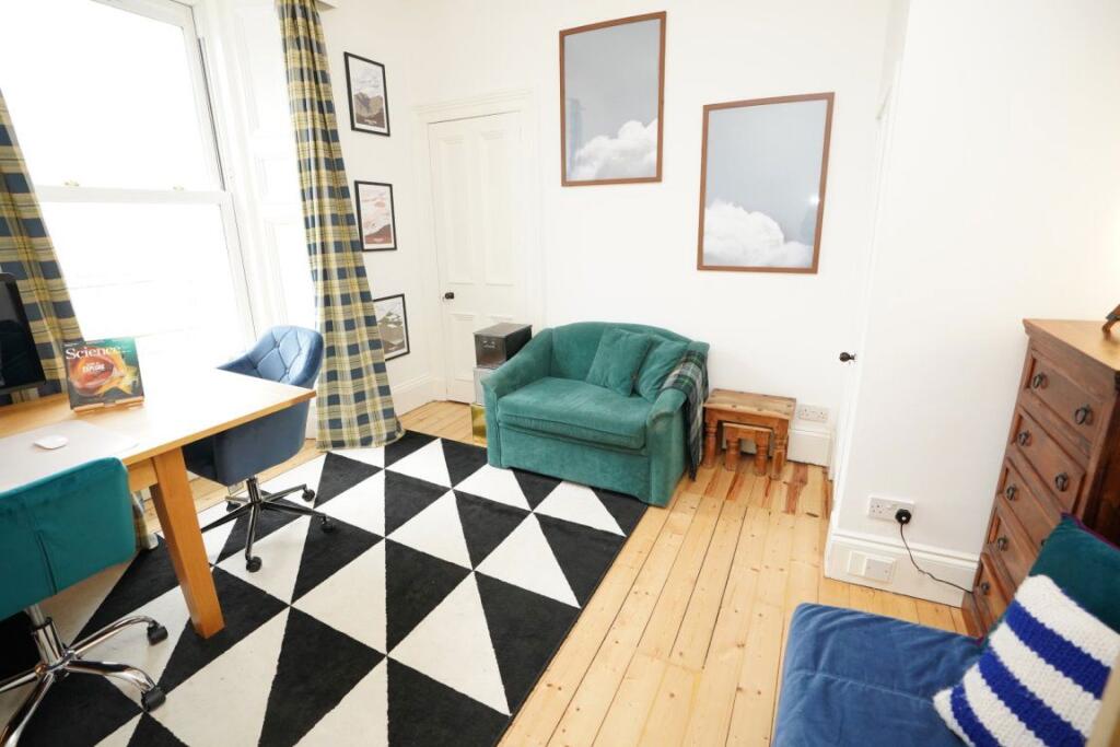 Additional property image - Perth Road, Dundee