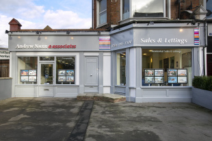 Andrew Nunn & Associates, Chiswickbranch details