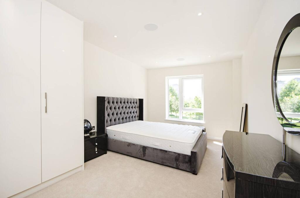 Main image of property: Beaufort Square, Colindale, London, NW9