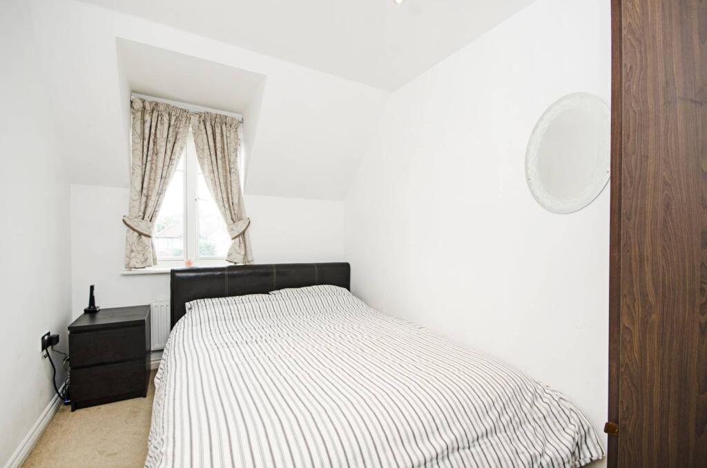 Main image of property: Great North Way, Hendon, London, NW4