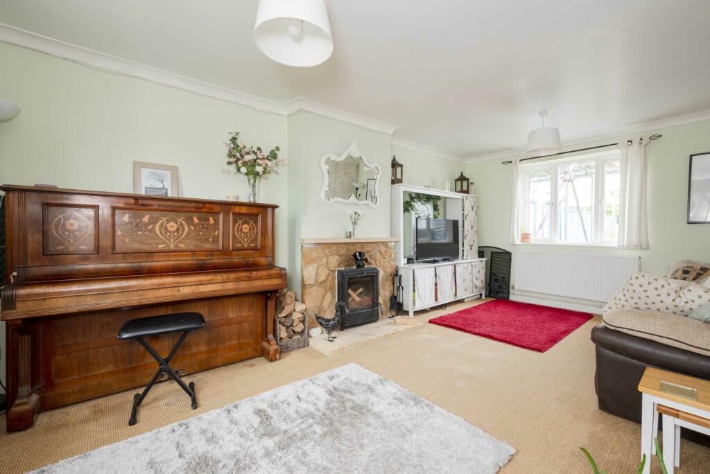 Additional property image - Back Lane, Long Compton