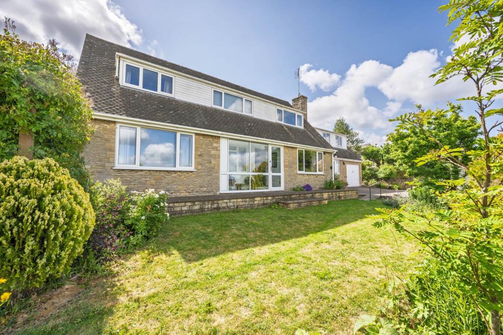 Main image of property: The Leys, Chipping Norton