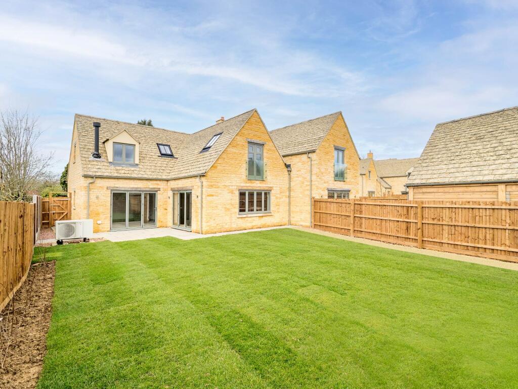 Main image of property: Daffodil House, Little Rissington