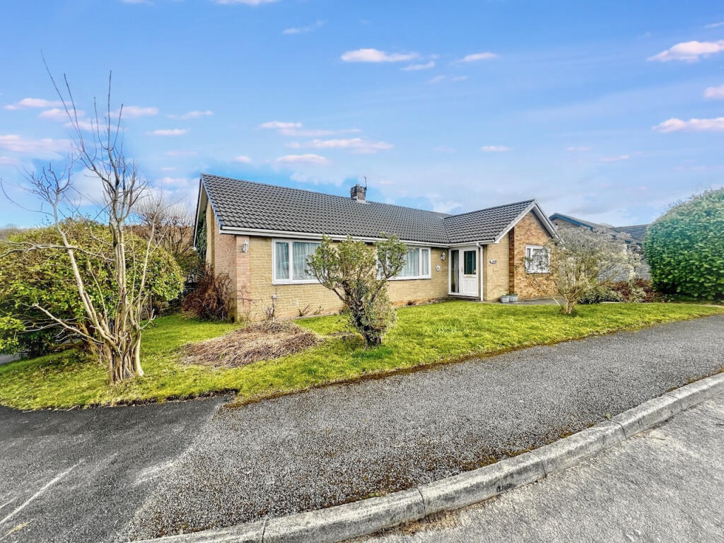 Main image of property: Guest Lane, Silkstone, Barnsley, S75