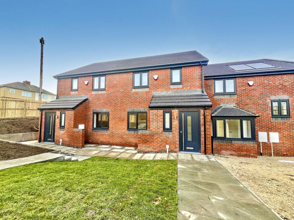 Main image of property: The Kenton, Hawshaw Bank, Hoyland, Barnsley, S74