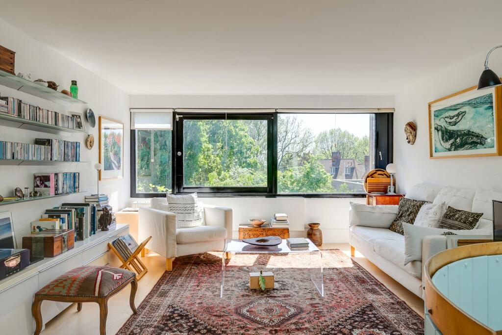 3 bedroom house for sale in Street, Dartmouth Park, N19