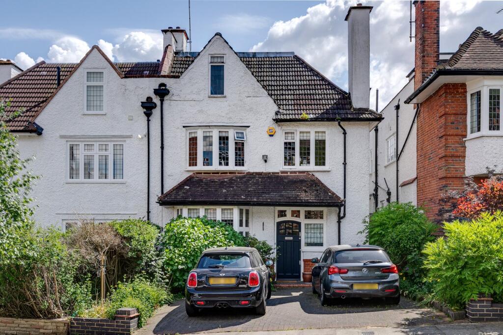 Main image of property: Cholmeley Crescent, Highgate Village