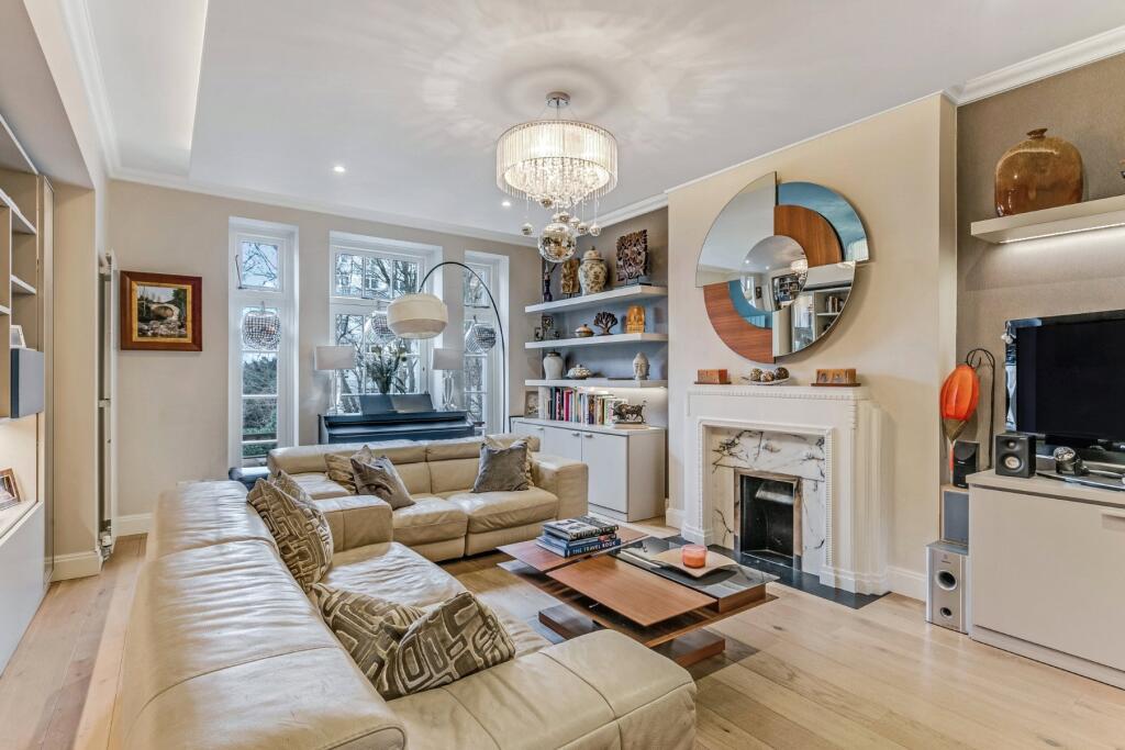 Main image of property: Eyre Court, 3-21 Finchley Road