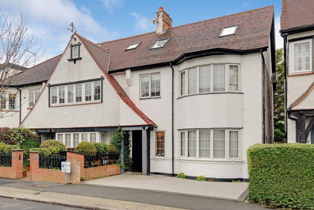 Main image of property: Hampstead Gardens, London