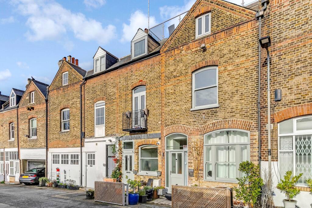 Main image of property: Canfield Place, South Hampstead