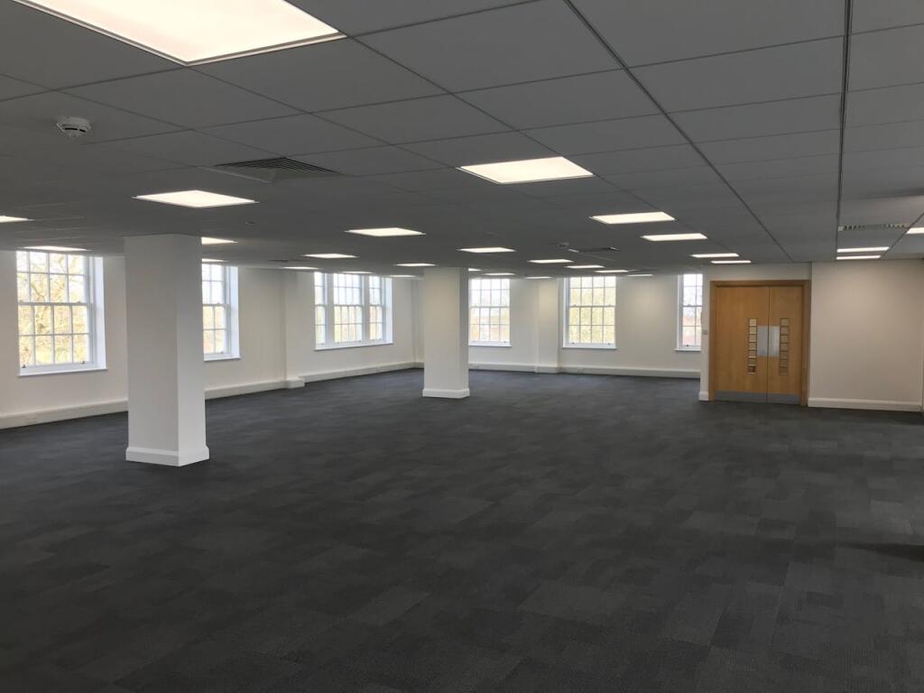 Additional property image - Rosanne House, Parkway, Welwyn Garden City, AL8 6HG