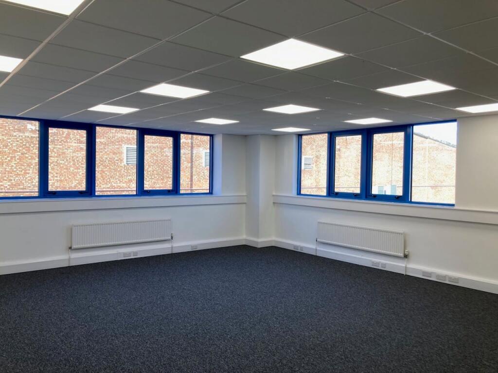 Additional property image - Unit 4, Apex Point, Travellers Lane, Welham Green, AL9 7HB