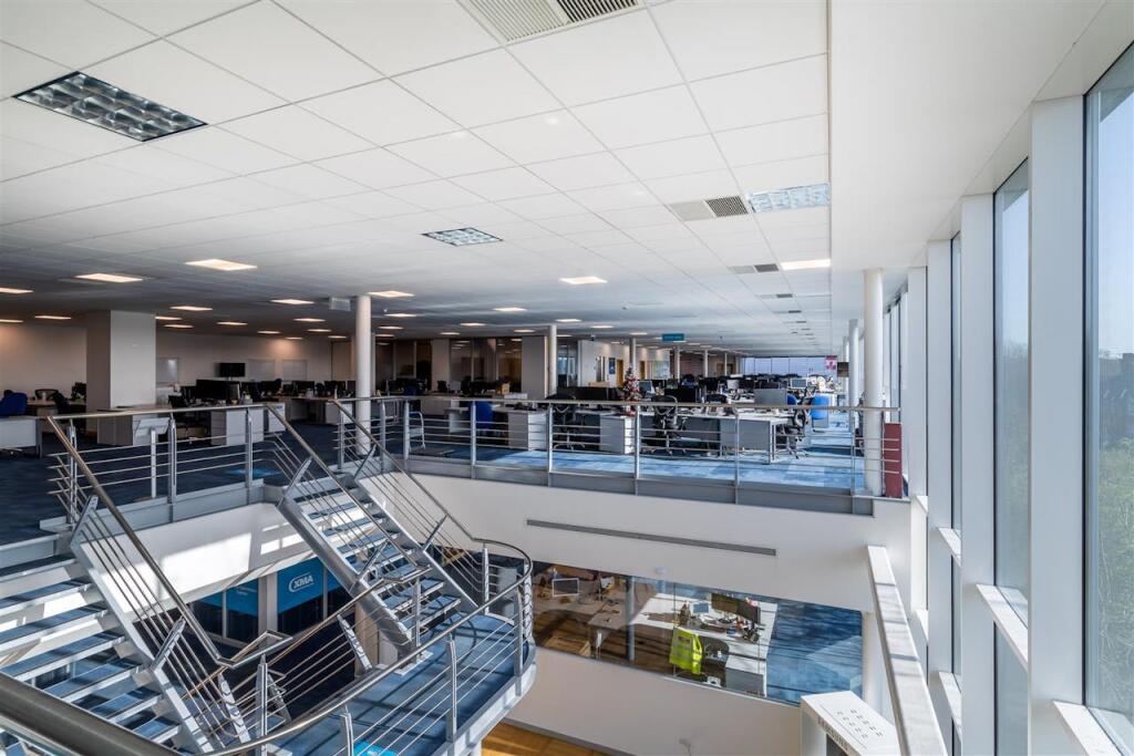 Additional property image - Unit 7 Parkbury, Handley Page Way, St. Albans, AL2 2DQ