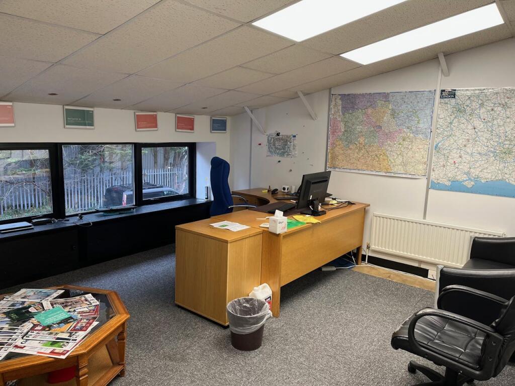 Additional property image - Unit 9 Martinfield, Welwyn Garden City, AL7 1JG