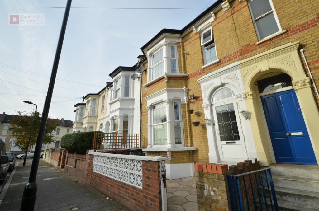5 bedroom terraced house for sale in Sach Road, Clapton, Hackney