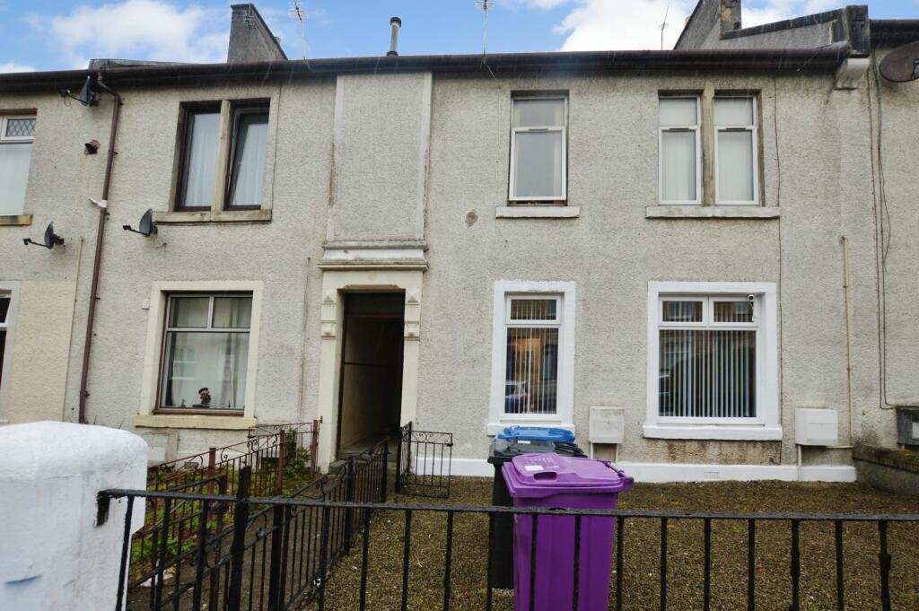 Main image of property: Flat B, 6 Sharphill Road, Saltcoats, KA21 5NN