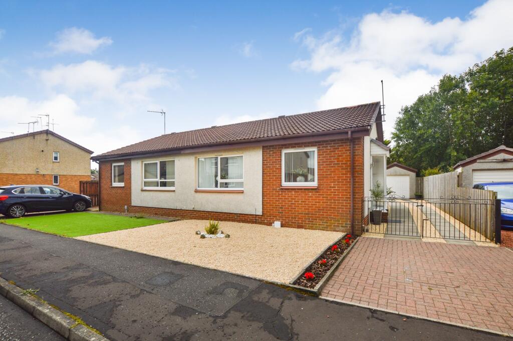 Main image of property: 39 Caledonia Crescent, Ardrossan, KA22 8LW