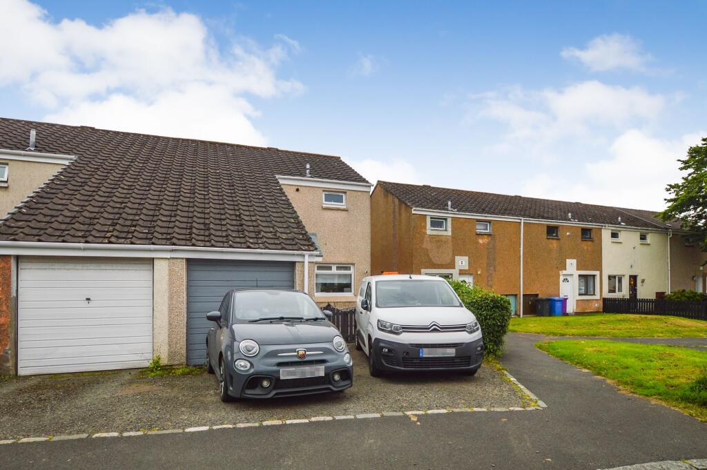Main image of property: 5 Gigha Wynd, Broomlands, Irvine, KA11 1DG