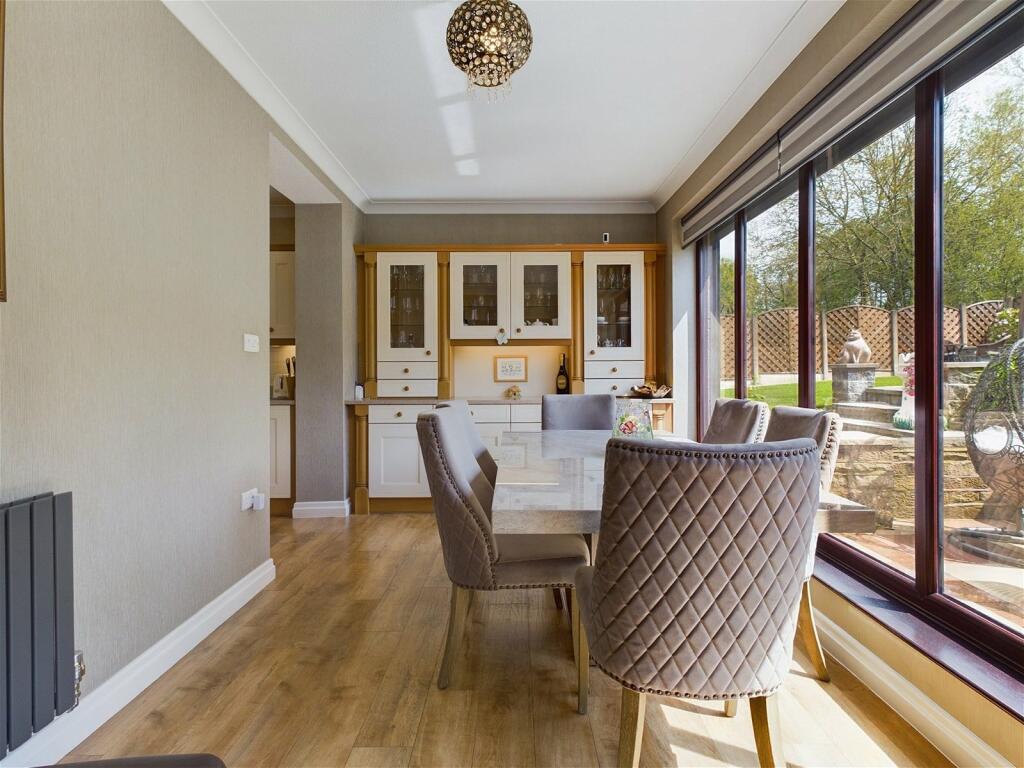 4 bedroom detached house for sale in 39, Ferney Field Road, Chadderton