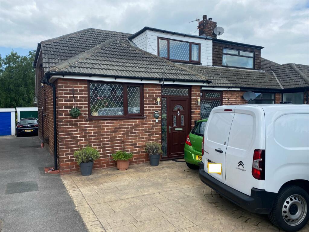 4 bedroom semidetached bungalow for sale in 116 Broadway, Chadderton, OL9