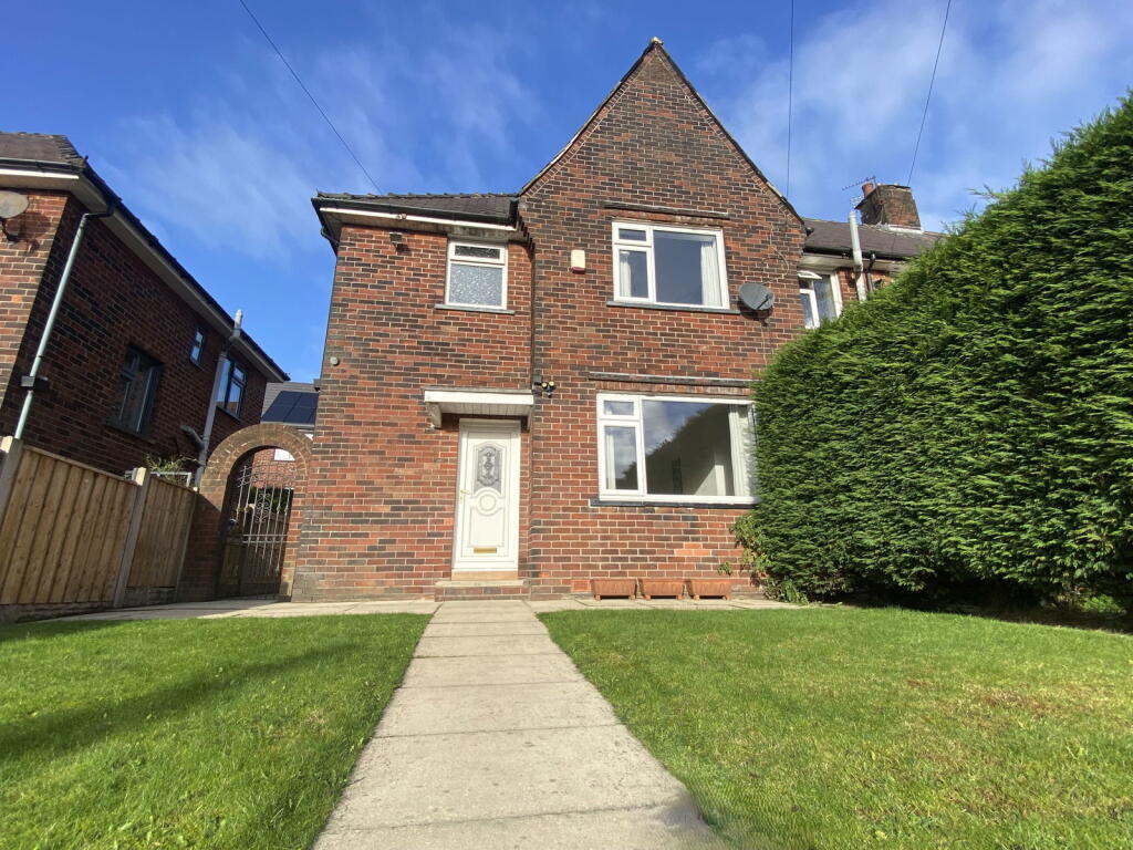 Main image of property: 77 Radcliffe Street, Royton OL2 6RH