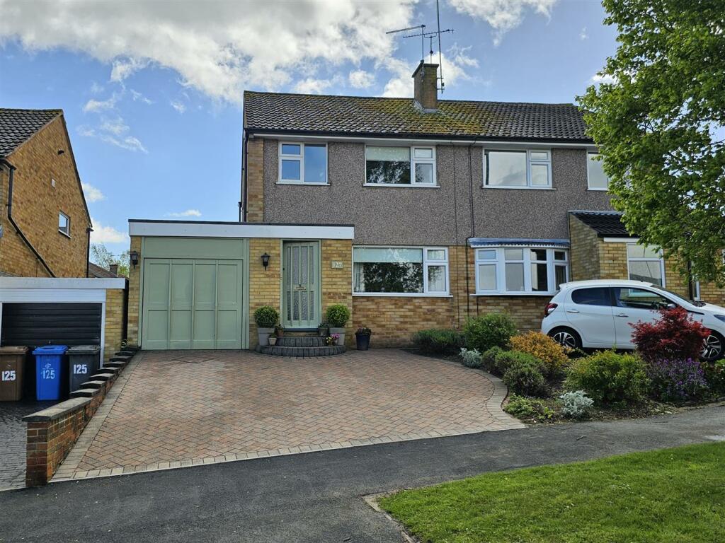 3 bedroom semi-detached house for sale in Ladybank Road, Mickleover, Derby, DE3