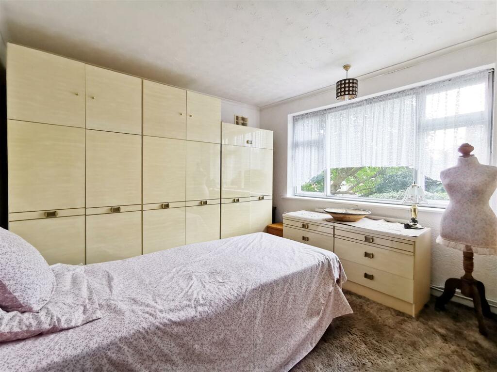 Additional property image - Dove Side, Hatton, Derby