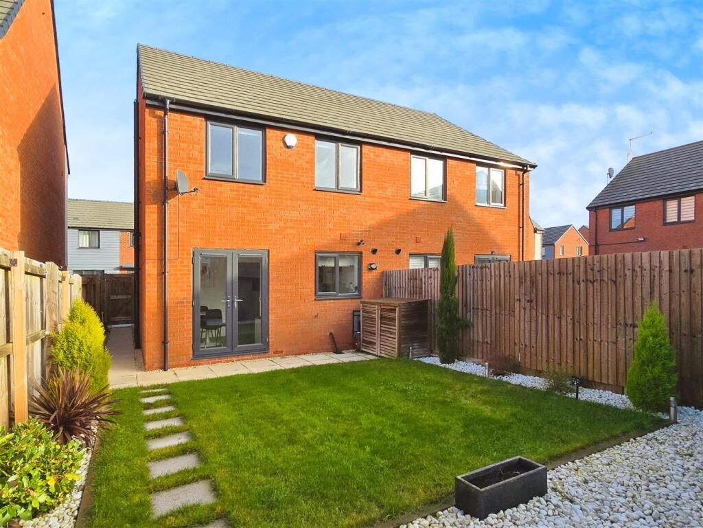 Additional property image - Chasewater Place, Hilton