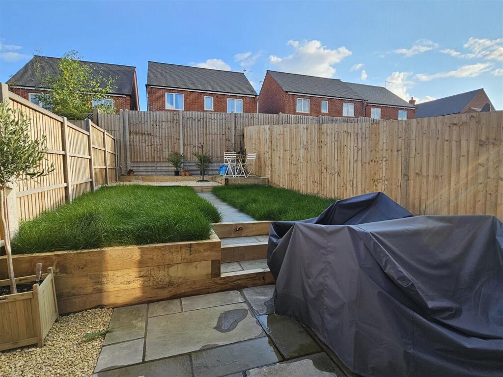 Additional property image - Holden Drive, Midway, Swadlincote