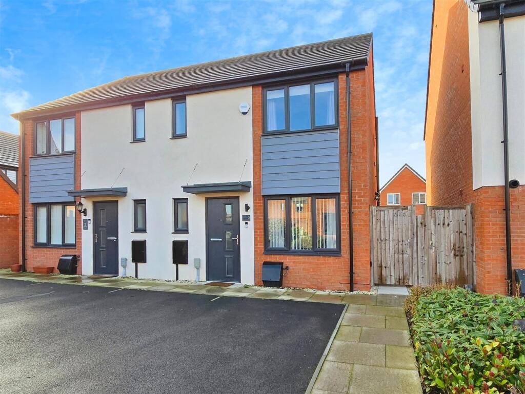 Main image of property: Chasewater Place, Hilton