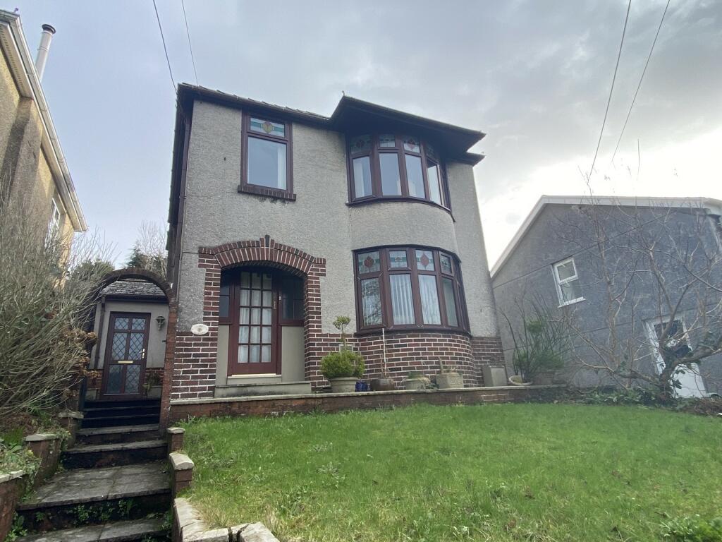 3 bedroom detached house for sale in Ynysymond Road, Glais, Swansea