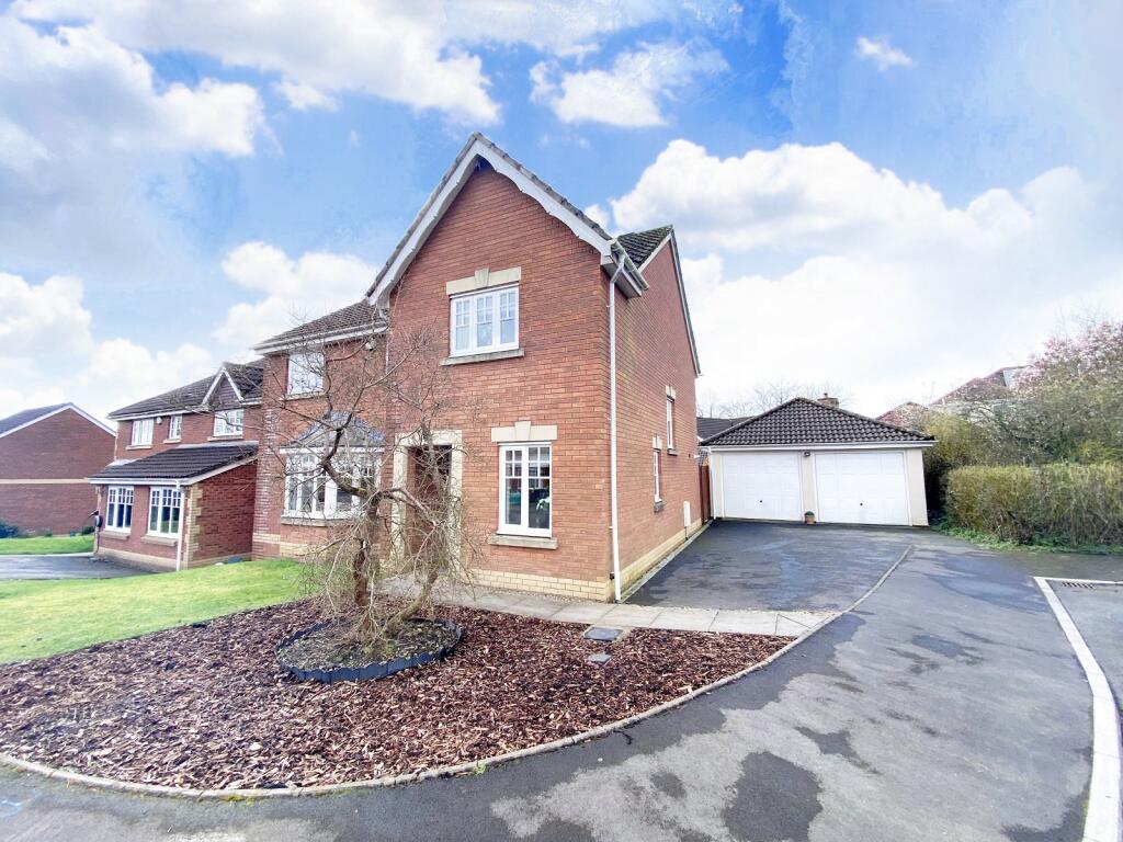 4 bedroom detached house for sale in Cyril Evans Way, Morriston, Swansea, City And County of Swansea., SA6