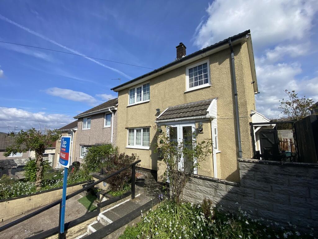 3 bedroom end of terrace house for sale in Lon Ithon, Morriston, Swansea, City And County of Swansea., SA6