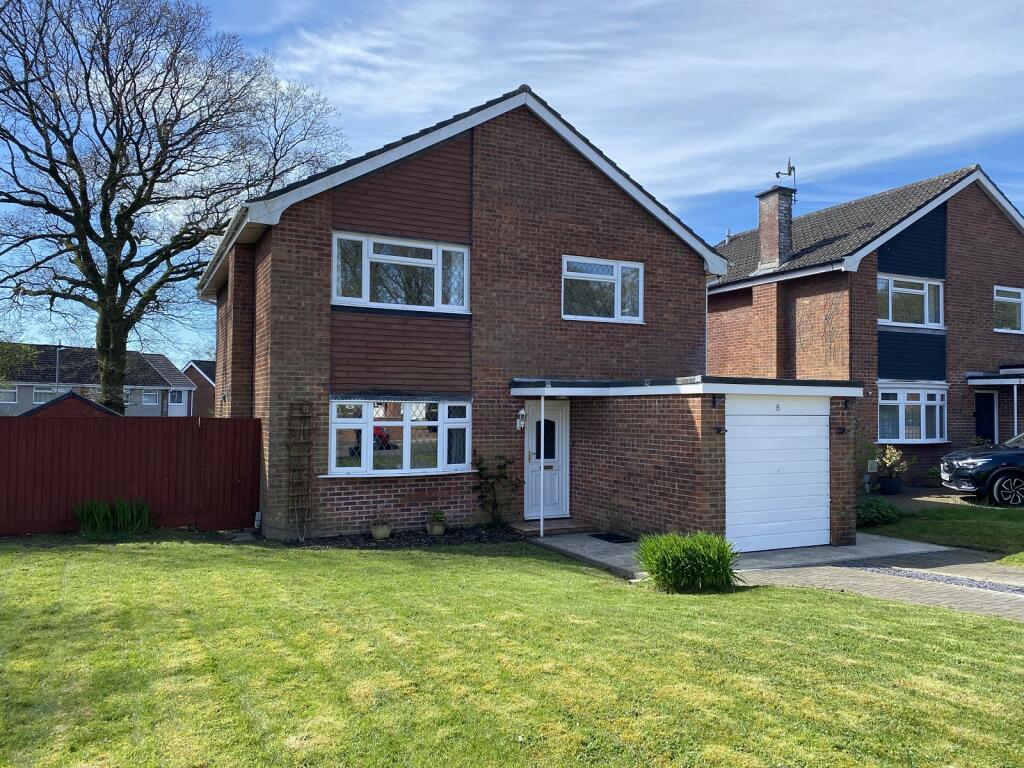 4 bedroom detached house for sale in Usk Place, Cwmrhydyceirw, Swansea, City And County of Swansea., SA6