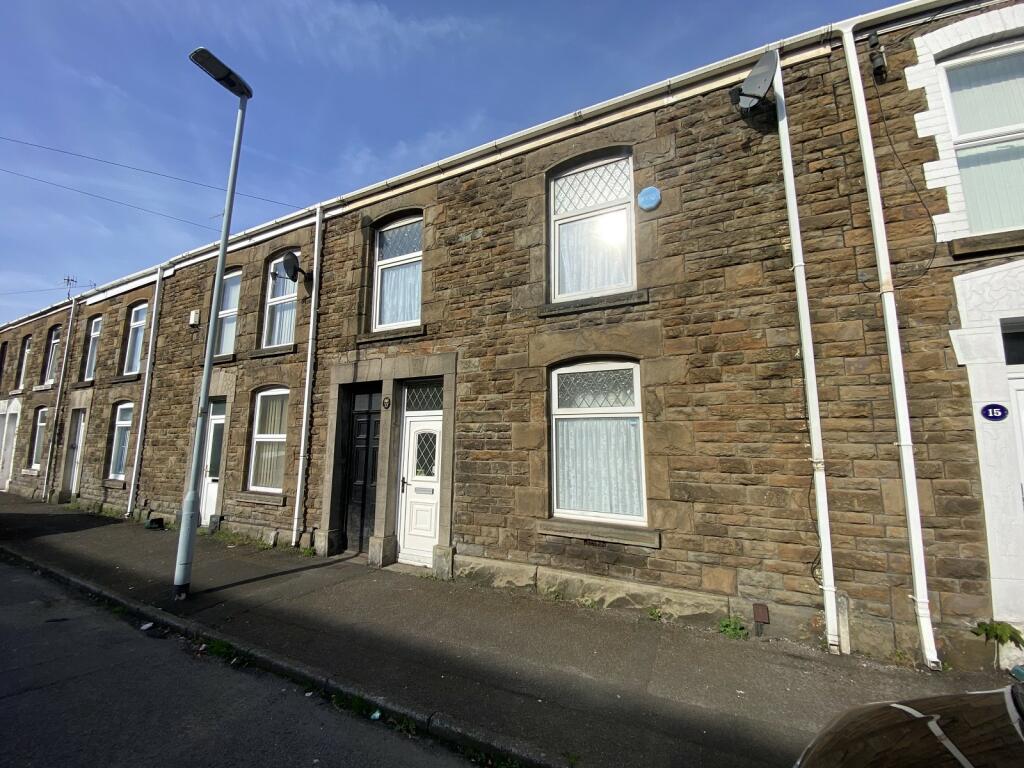 3 bedroom terraced house for sale in Bath Road, Morriston, Swansea